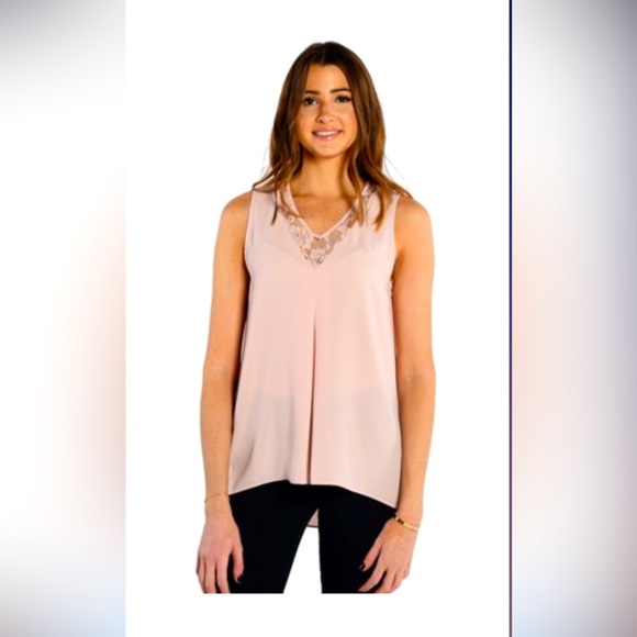 Vince Camuto hi-lo lacey sleeveless blouse size Large - Picture 1 of 7